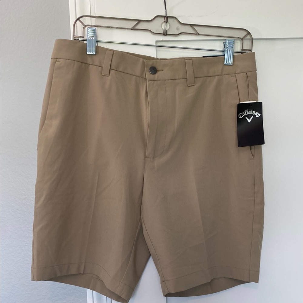Callaway Men's Tan Flat Front Golf Shorts